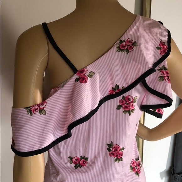 Pink pin striped floral off the shoulder top - Picture 3 of 7